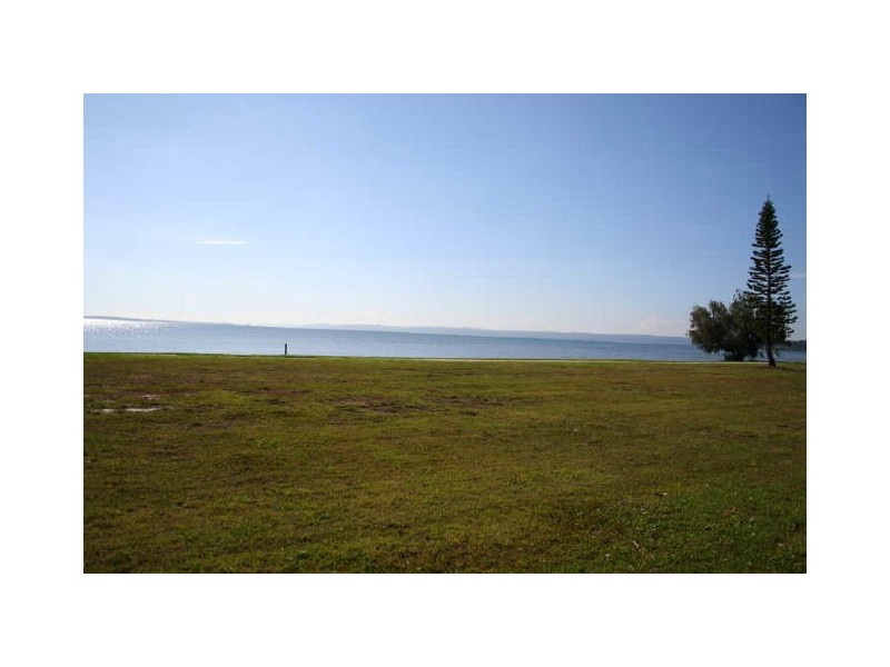 2 Skirmish Court, Victoria Point QLD 4165