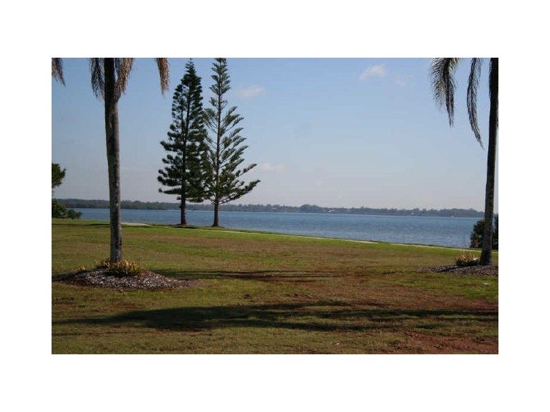 2 Skirmish Court, Victoria Point QLD 4165