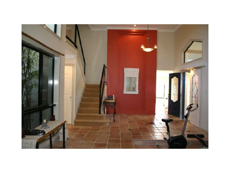 1 Medina Court, Ormiston QLD 4160