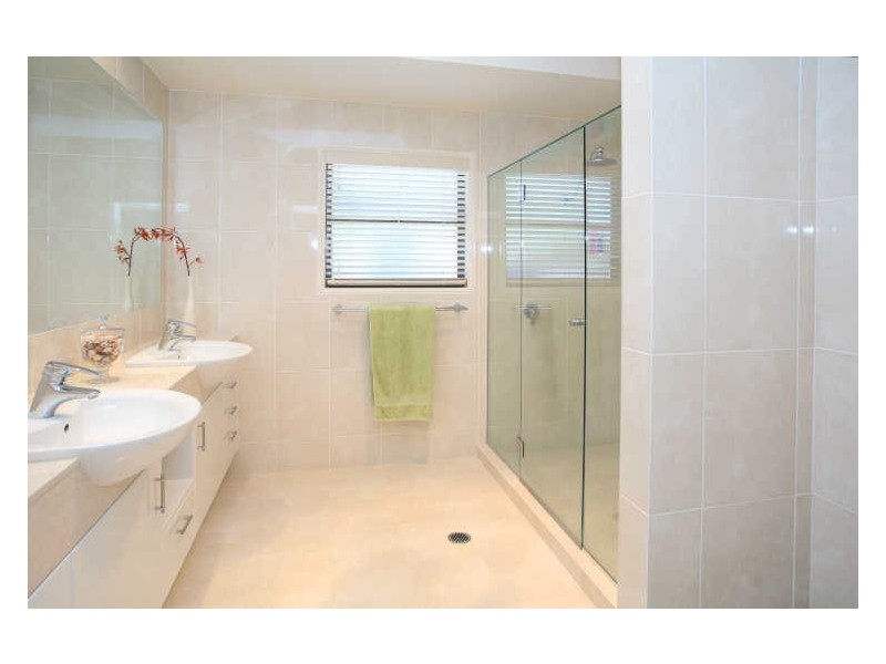 5 Sandune Place, Thornlands QLD 4164