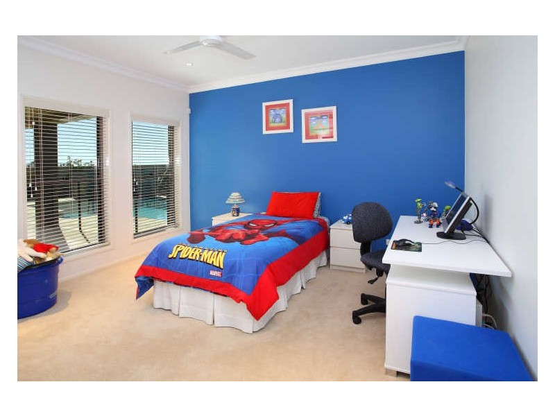 5 Sandune Place, Thornlands QLD 4164