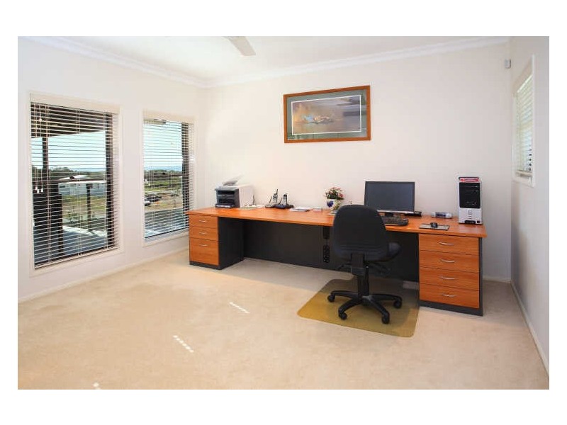 5 Sandune Place, Thornlands QLD 4164