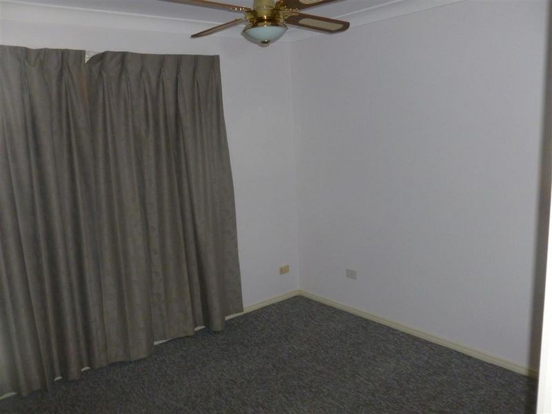 70 Sunshine Drive, Cleveland QLD 4163