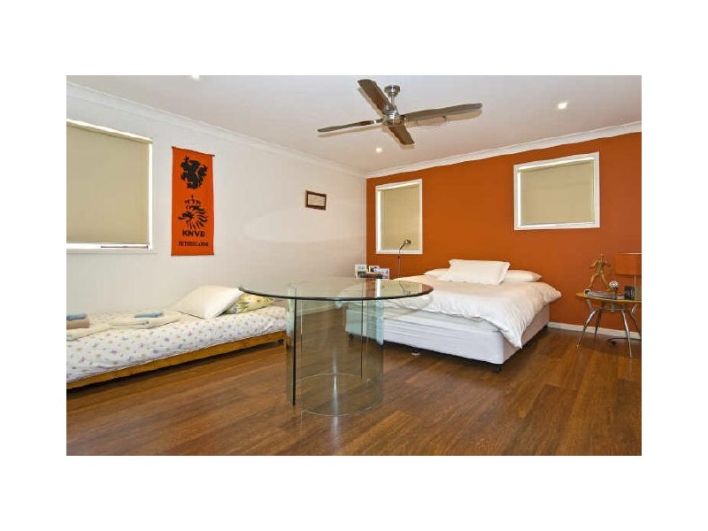 16 Seaspray Street, Thornlands QLD 4164