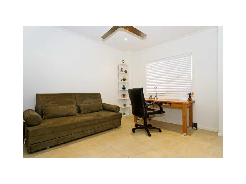 16 Seaspray Street, Thornlands QLD 4164