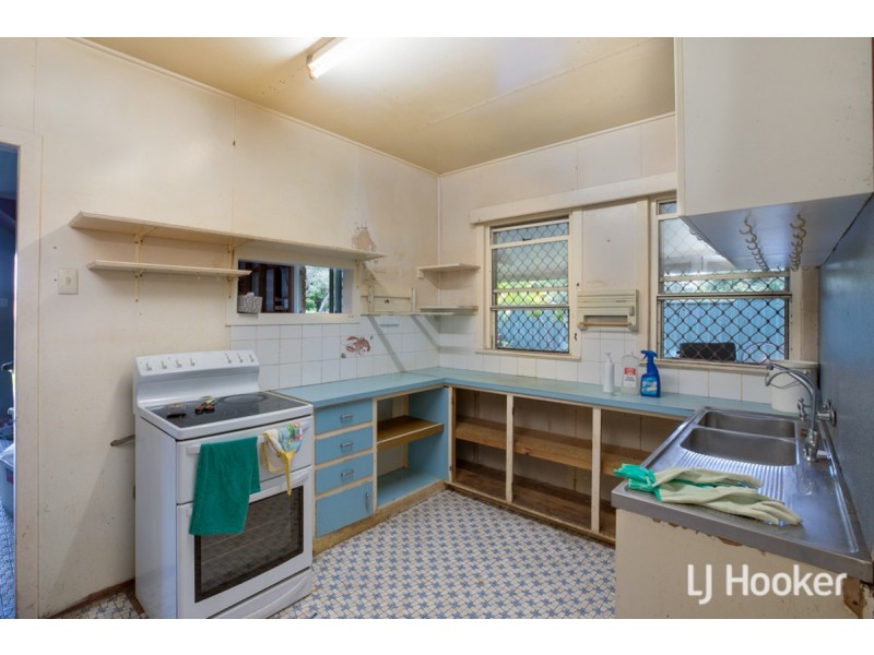 65 Colburn Avenue, Victoria Point QLD 4165