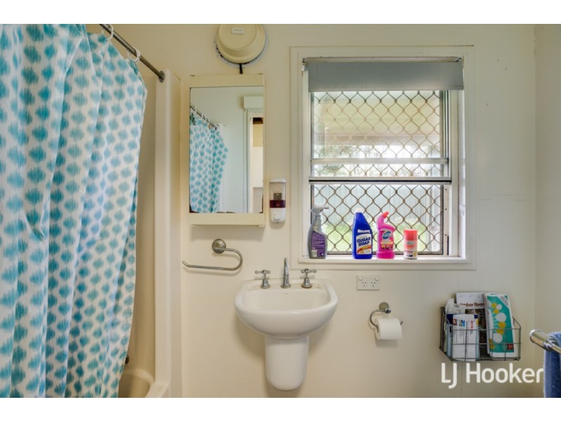 65 Colburn Avenue, Victoria Point QLD 4165