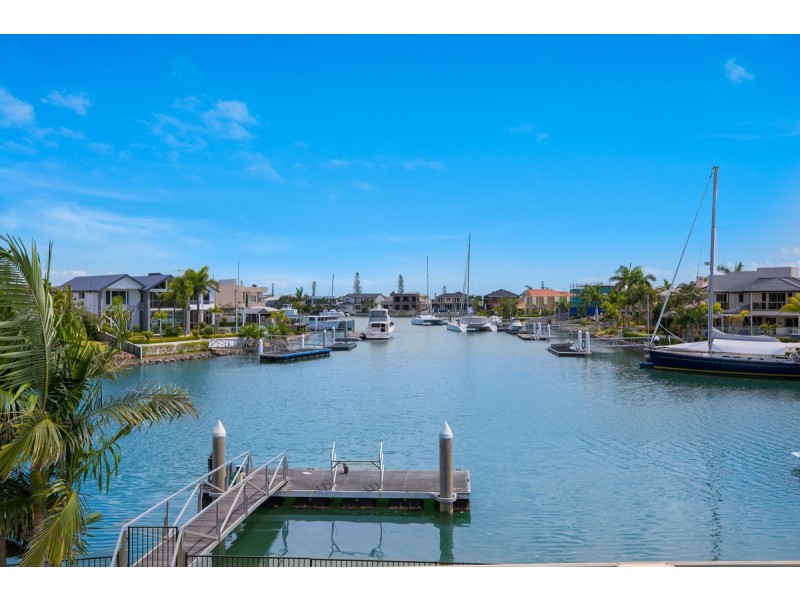 22 Anchorage Drive, Raby Bay QLD 4163