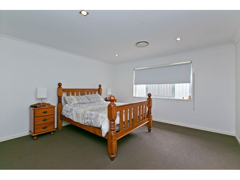 7 Nursery Street, Wellington Point QLD 4160