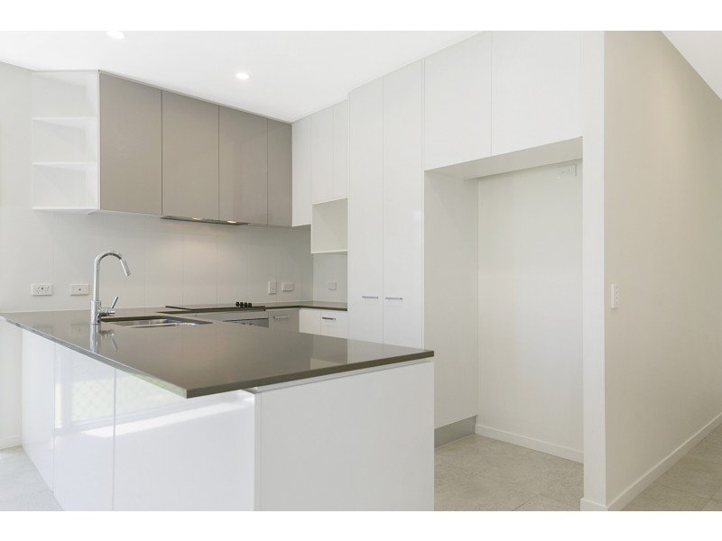 1 Mapleton Crescent, Capalaba QLD 4157
