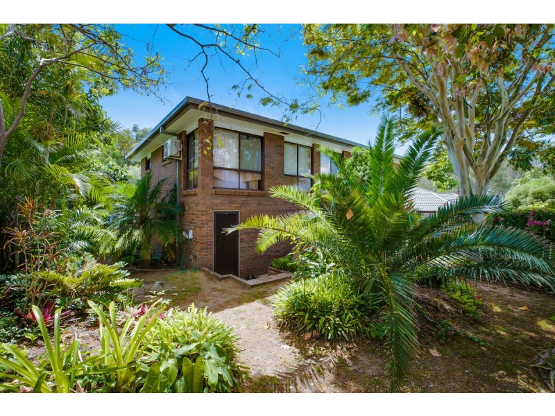 8A Holly Road, Victoria Point QLD 4165