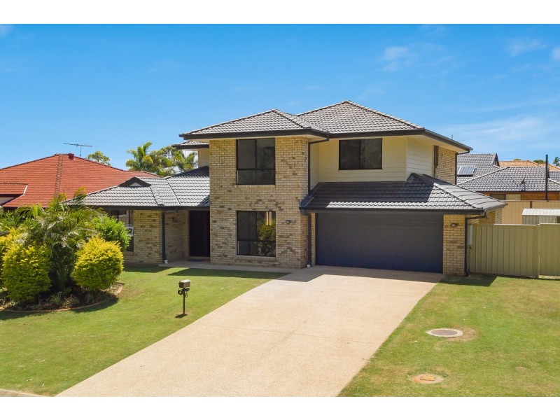 2 Seaholly Crescent, Victoria Point QLD 4165