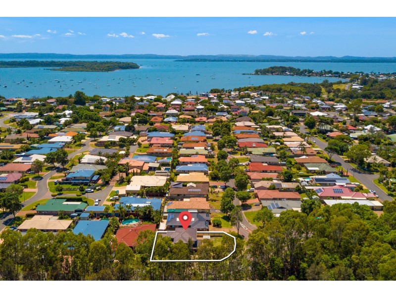 2 Seaholly Crescent, Victoria Point QLD 4165