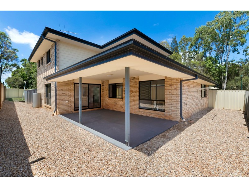 2 Seaholly Crescent, Victoria Point QLD 4165