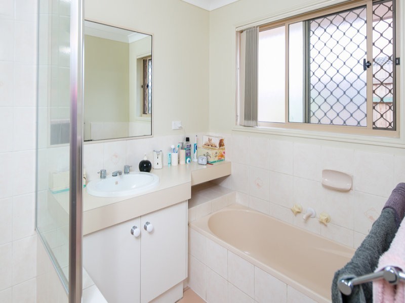 44 Boundary Street, Redland Bay QLD 4165