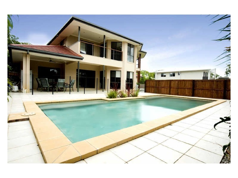 8 Yorston Place, Ormiston QLD 4160