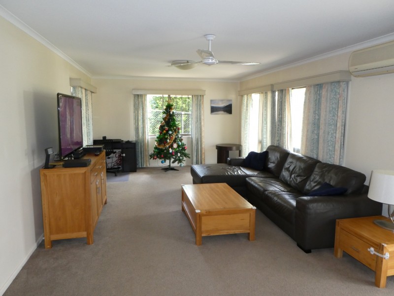 10 Handsworth Street, Capalaba QLD 4157