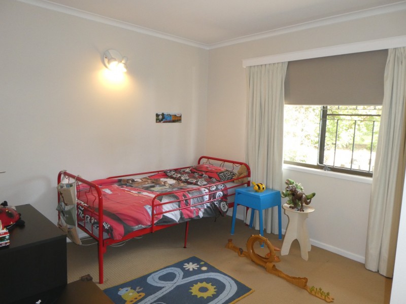 10 Handsworth Street, Capalaba QLD 4157