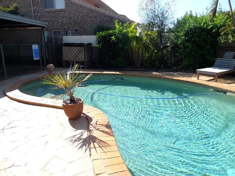 4 Maritime Court, Victoria Point QLD 4165