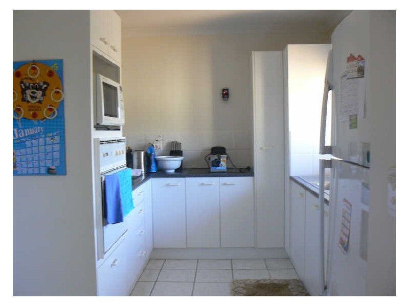 2/171 Middle Street, Cleveland QLD 4163