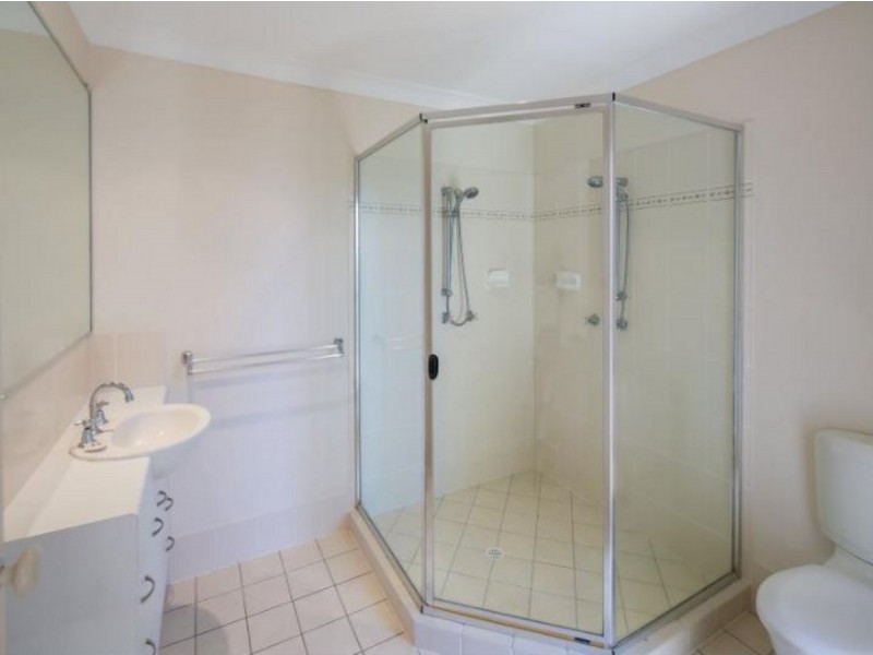 4 Sam Place, Thornlands QLD 4164