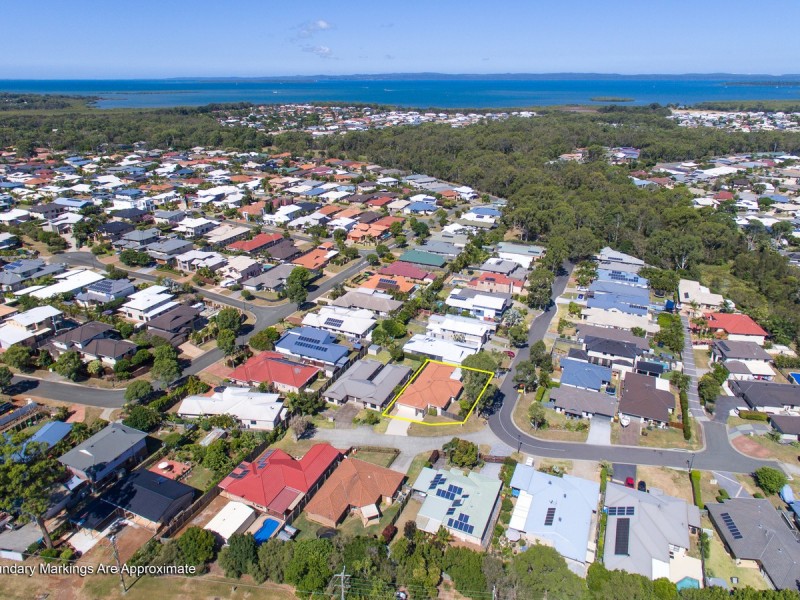 4 Sam Place, Thornlands QLD 4164