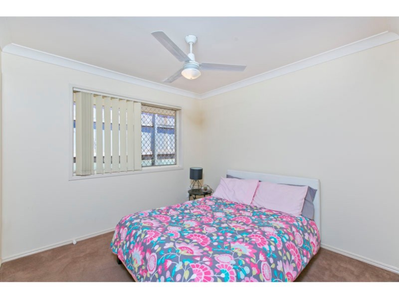 19 Daydream Street, Redland Bay QLD 4165