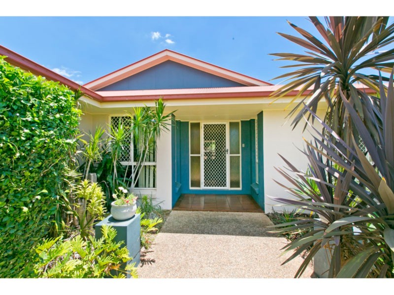 19 Daydream Street, Redland Bay QLD 4165