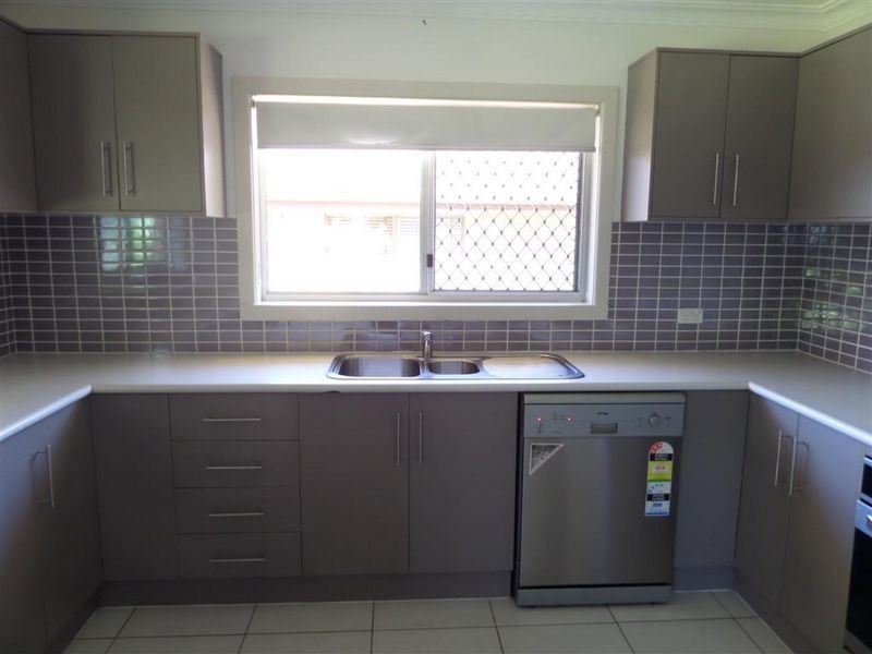 86 Fitzroy Street, Cleveland QLD 4163