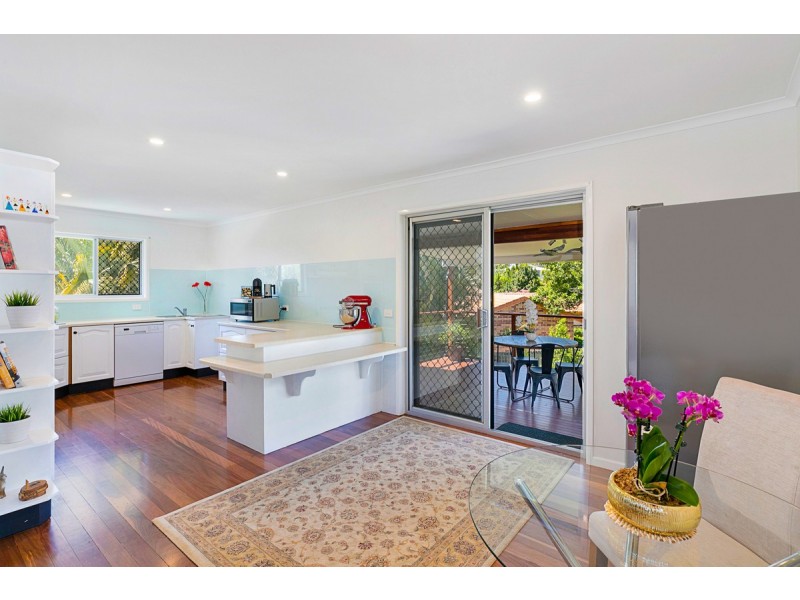 22 Price Avenue, Birkdale QLD 4159