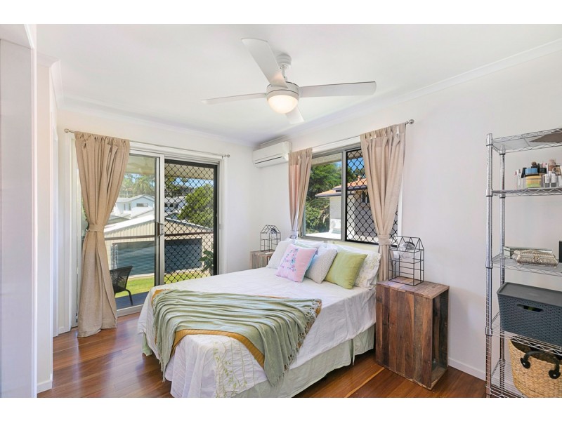 22 Price Avenue, Birkdale QLD 4159