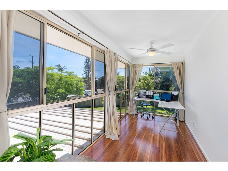 22 Price Avenue, Birkdale QLD 4159