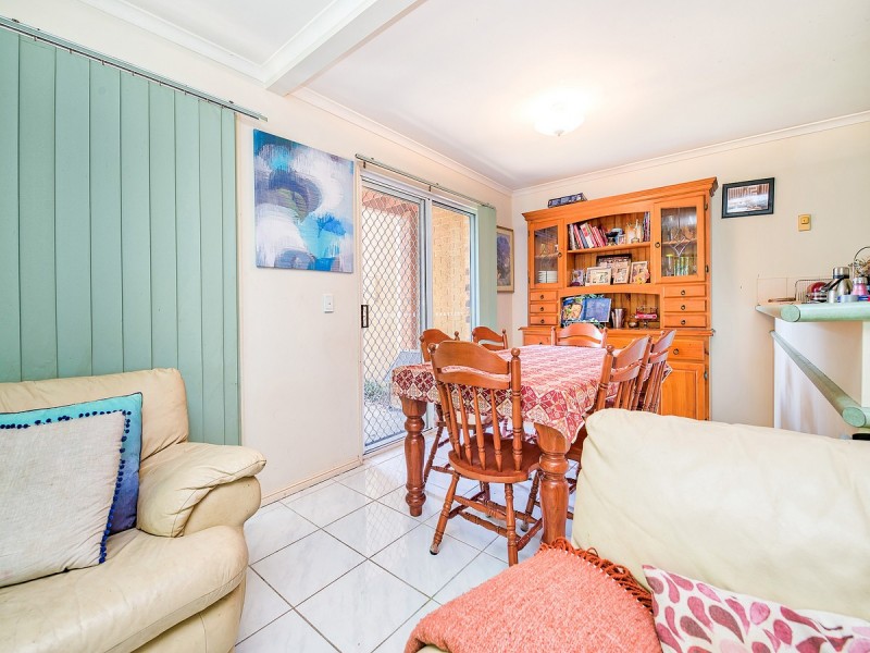 18/264 Sumners Road, Riverhills QLD 4074