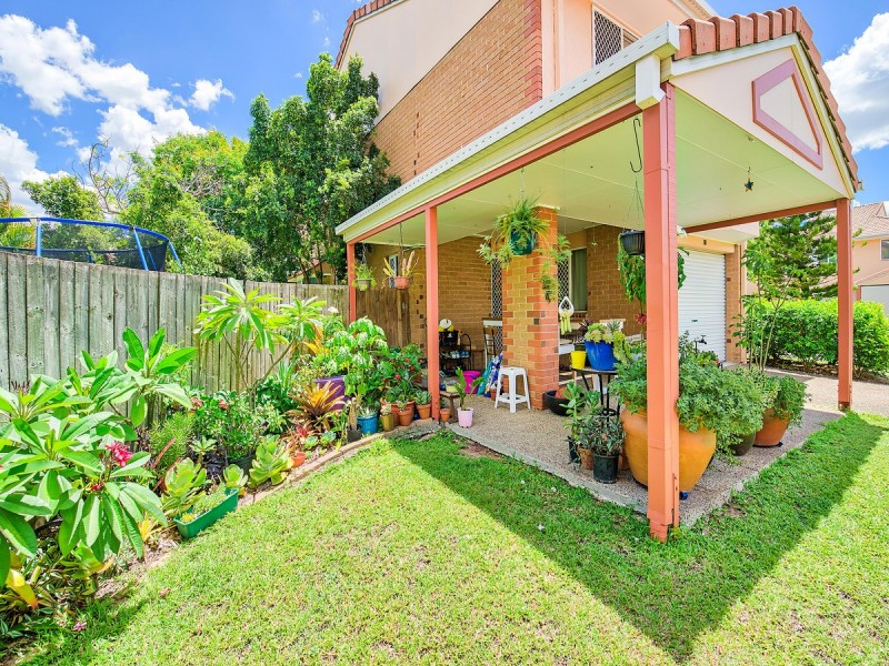 18/264 Sumners Road, Riverhills QLD 4074
