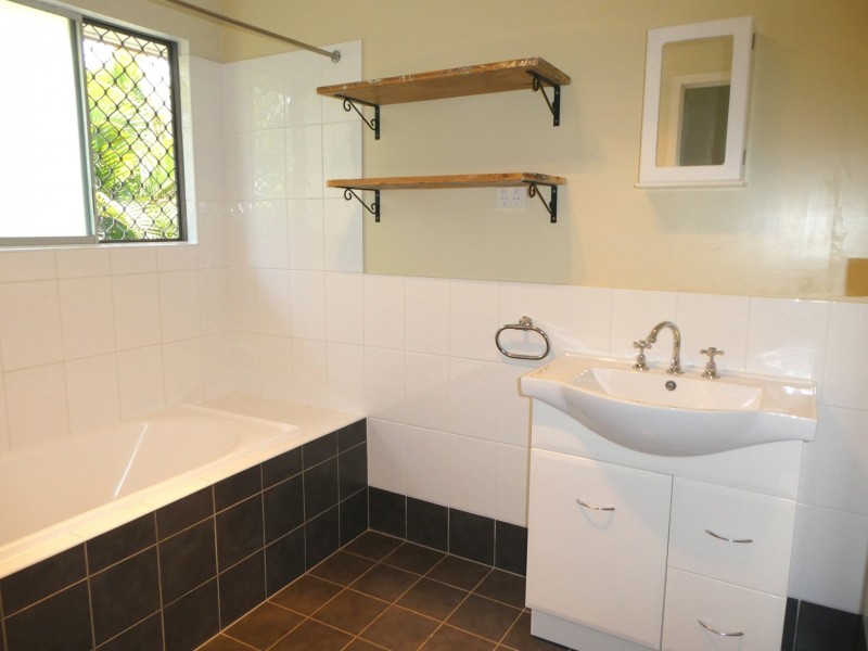 189 Waterloo Street, Cleveland QLD 4163