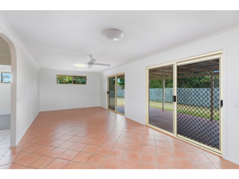 57 Benfer Road, Victoria Point QLD 4165