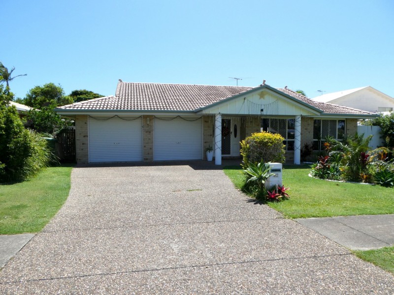 42 Strachan Road, Victoria Point QLD 4165