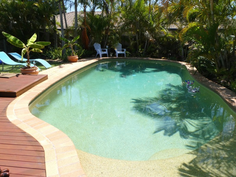 42 Strachan Road, Victoria Point QLD 4165