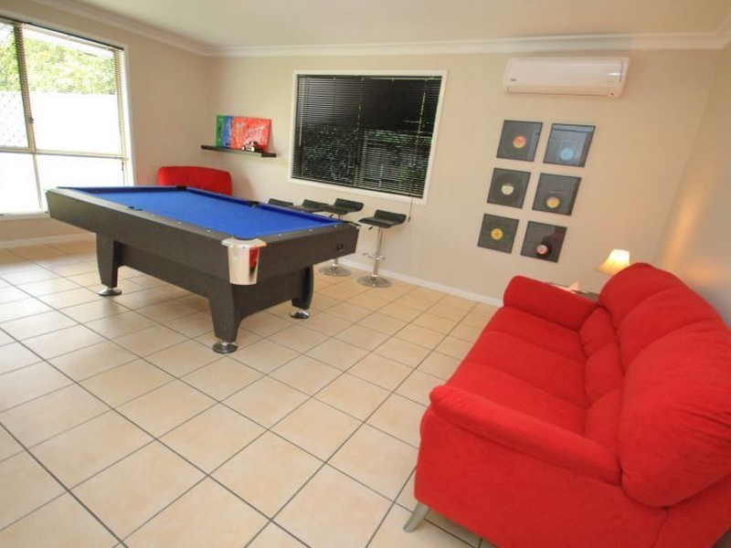 39 Carinyan Drive, Birkdale QLD 4159