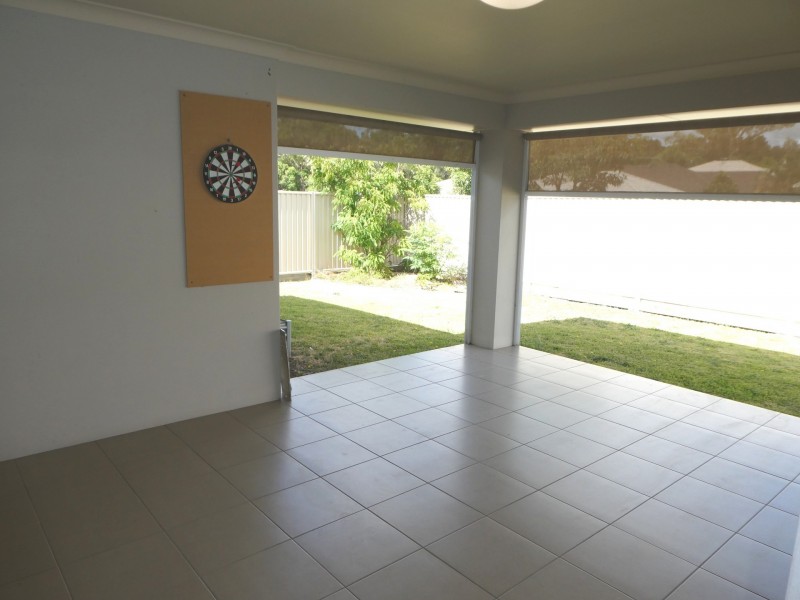 1 Crosby Place, Cleveland QLD 4163