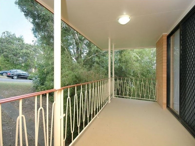 100 Fegen Drive, Moorooka QLD 4105