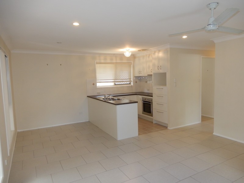 14 Mark Street, Redland Bay QLD 4165
