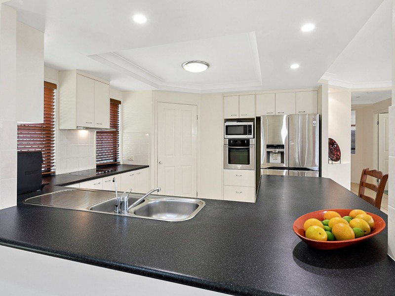 9 Lidgard Street, Thornlands QLD 4164