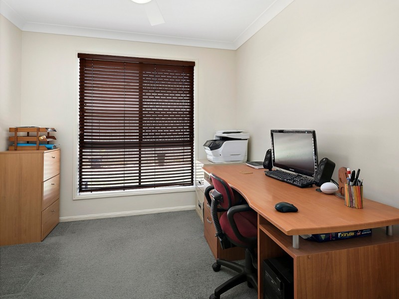 9 Lidgard Street, Thornlands QLD 4164