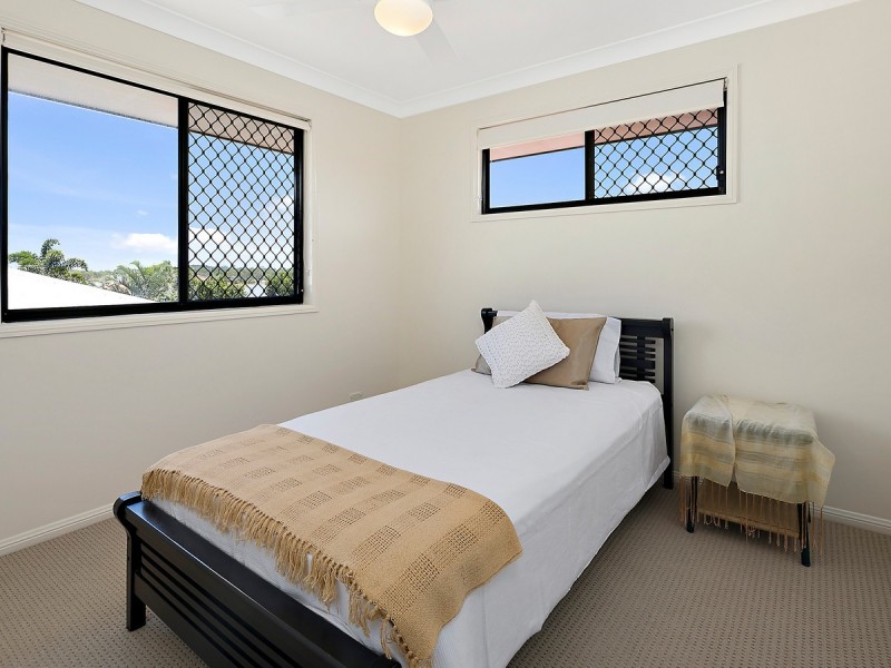 9 Lidgard Street, Thornlands QLD 4164