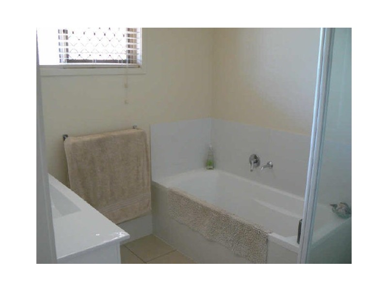 53 South Street, Cleveland QLD 4163
