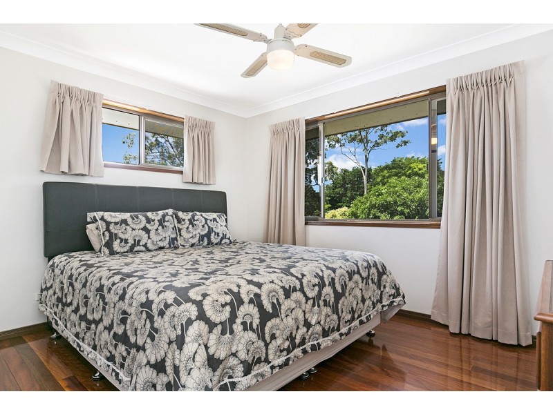 6 Felspar Street, Eight Mile Plains QLD 4113