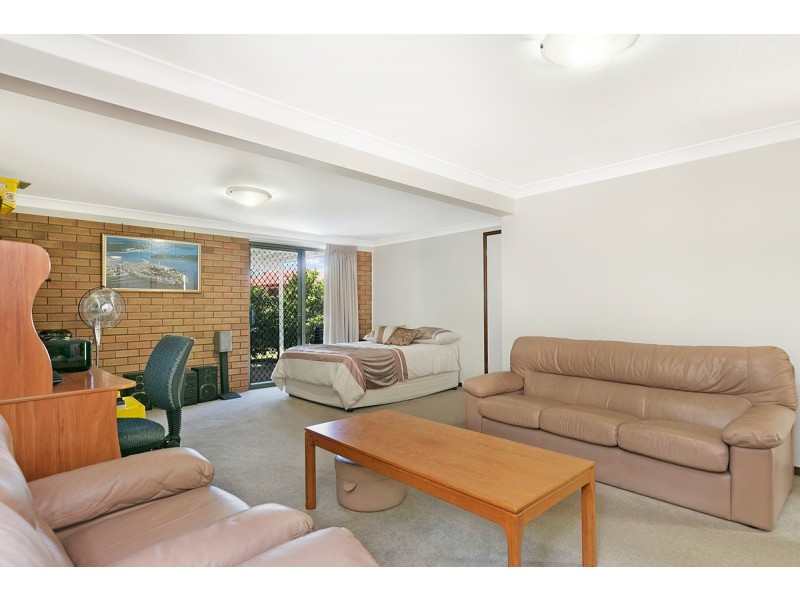 6 Felspar Street, Eight Mile Plains QLD 4113