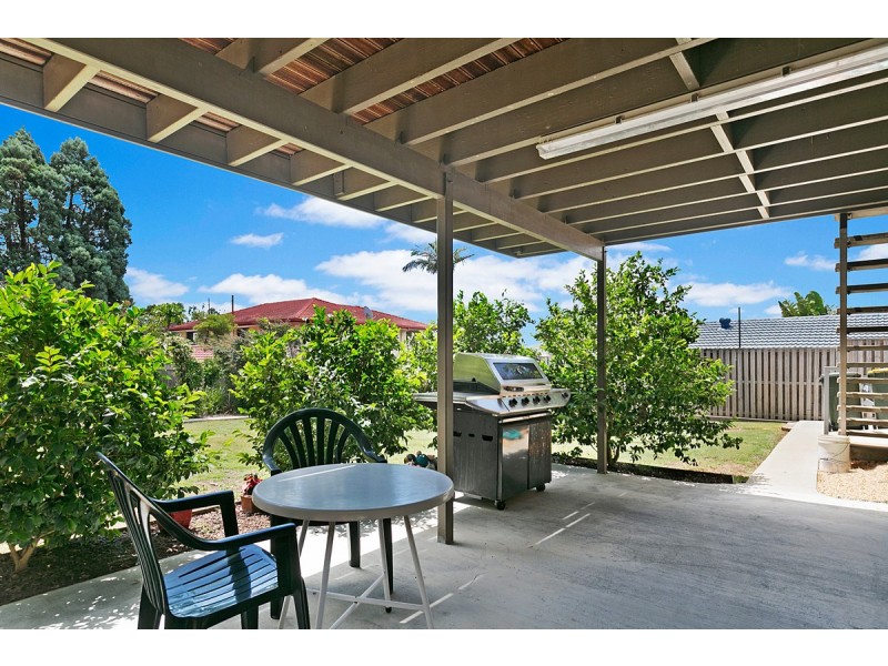 6 Felspar Street, Eight Mile Plains QLD 4113