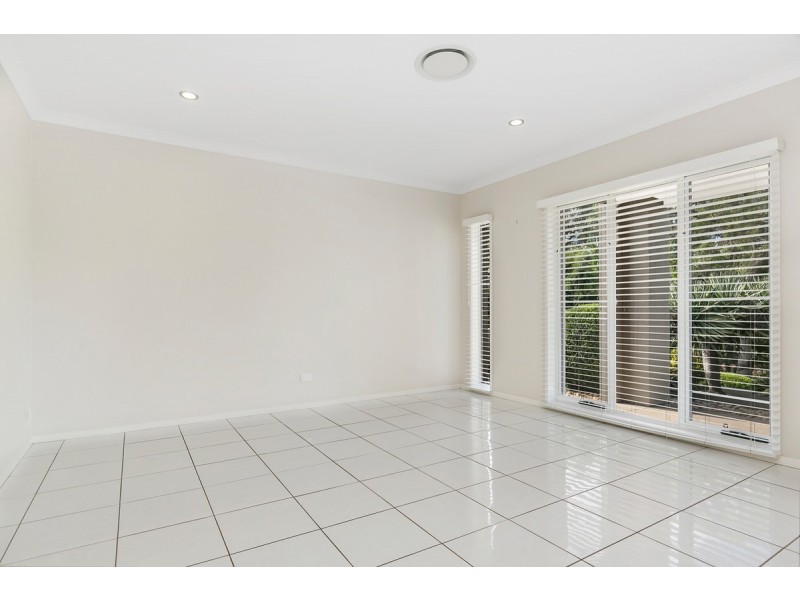 17 North Haven Place, Wellington Point QLD 4160